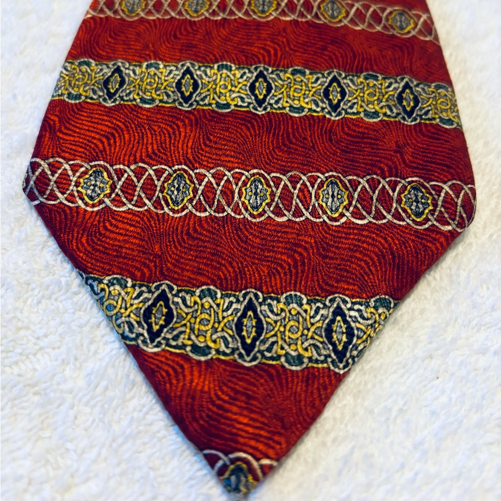 Brand New Vintage Tie By The Metropolitan Museum Of Art